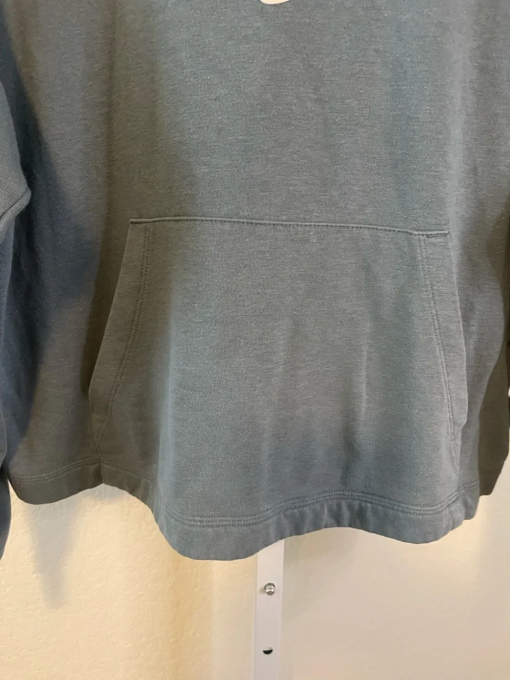 THRIFT STEAL! Nike Women's Blue Pullover Hoodie w/ Light Blue‎ Logo - Size Small